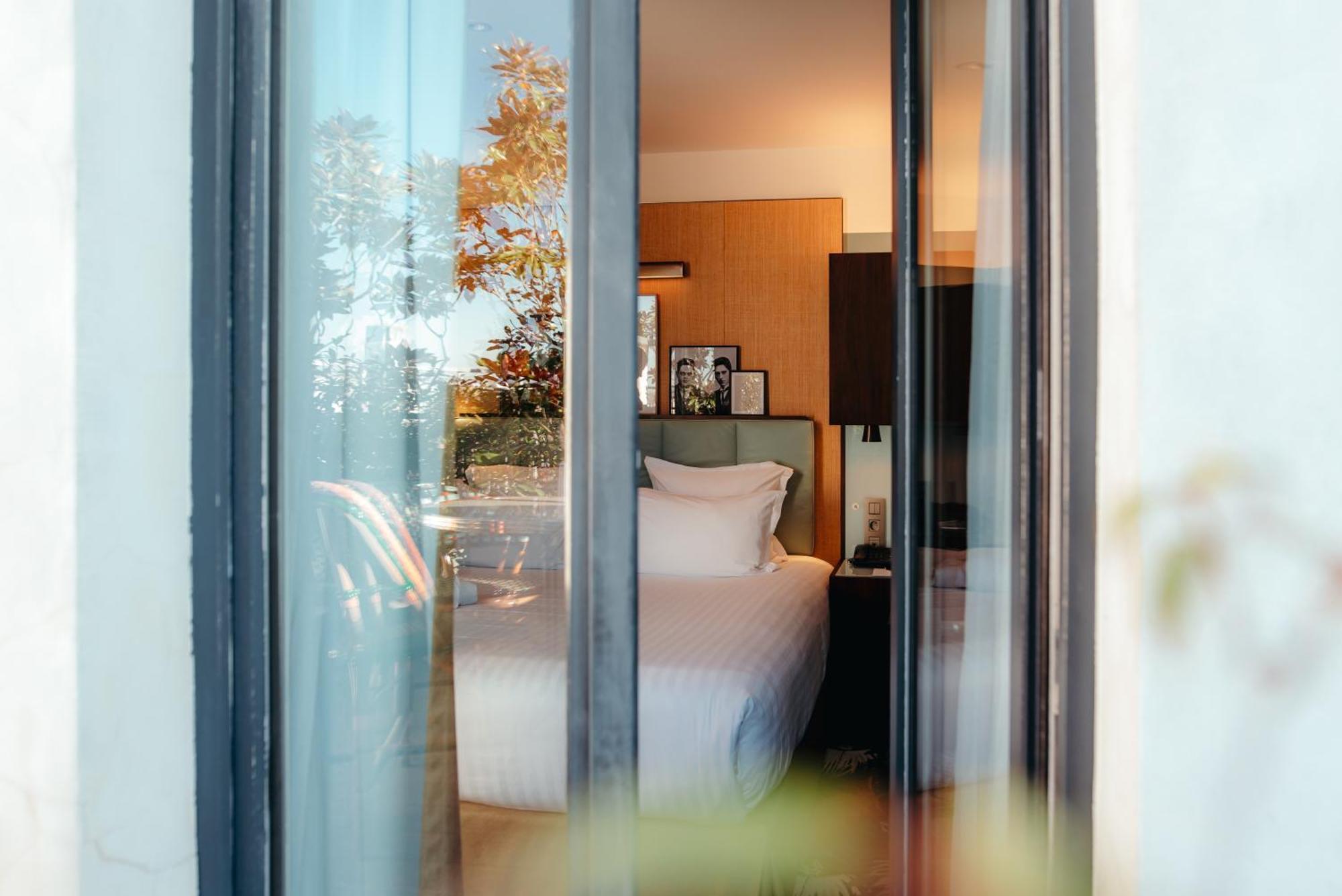 Suite Terrace with pool access,1637743792:JPEG